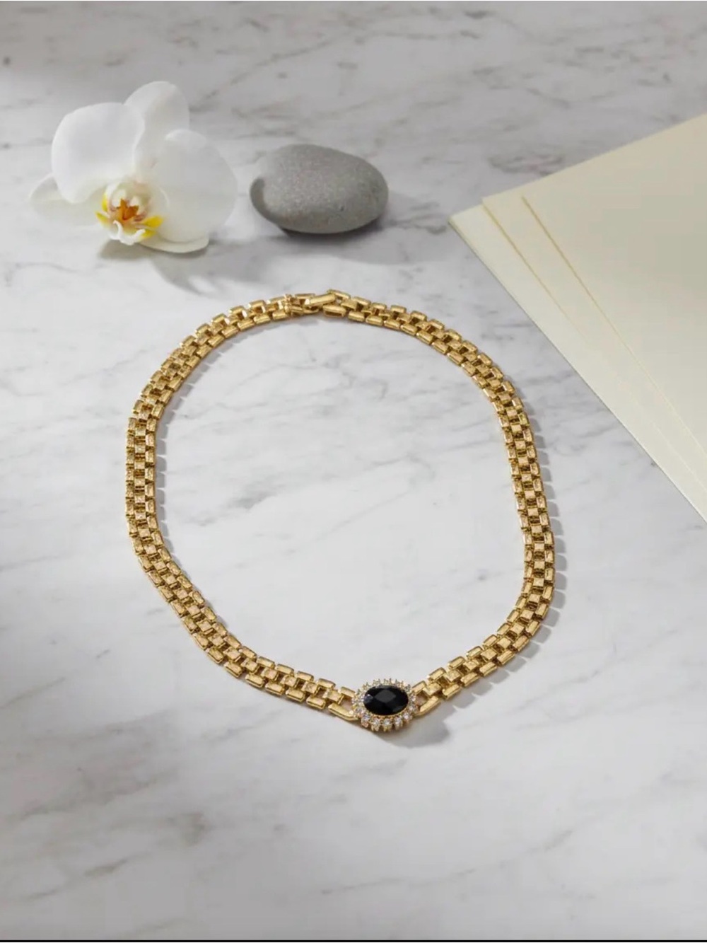 Vintage park lane Gold tone Chain Necklace with Black Stone and matching earring - Picture 3 of 4